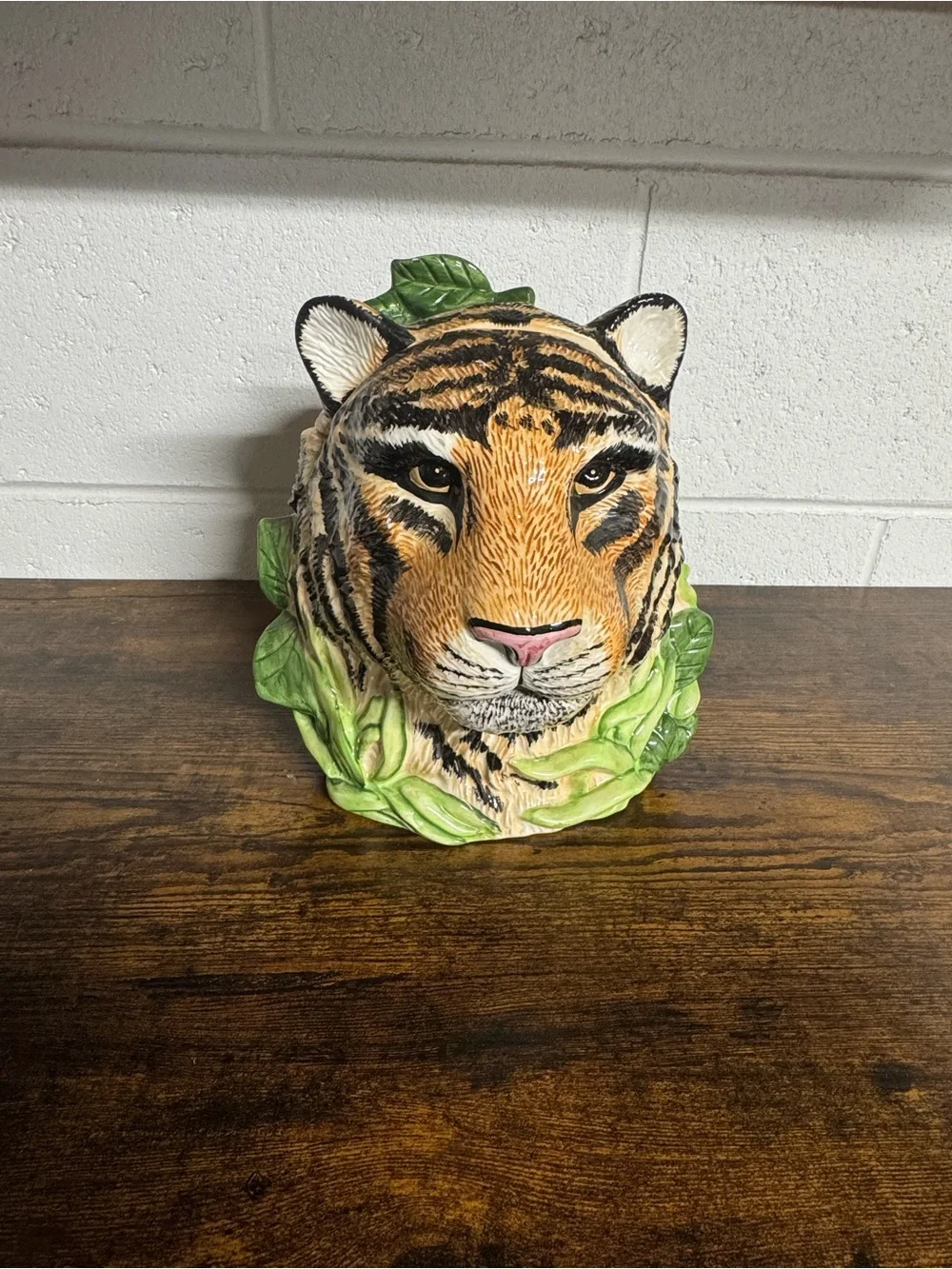 Tone World SMC Tiger Head Ceramic Figurine Glossy 3D Effect Multicolor 1998